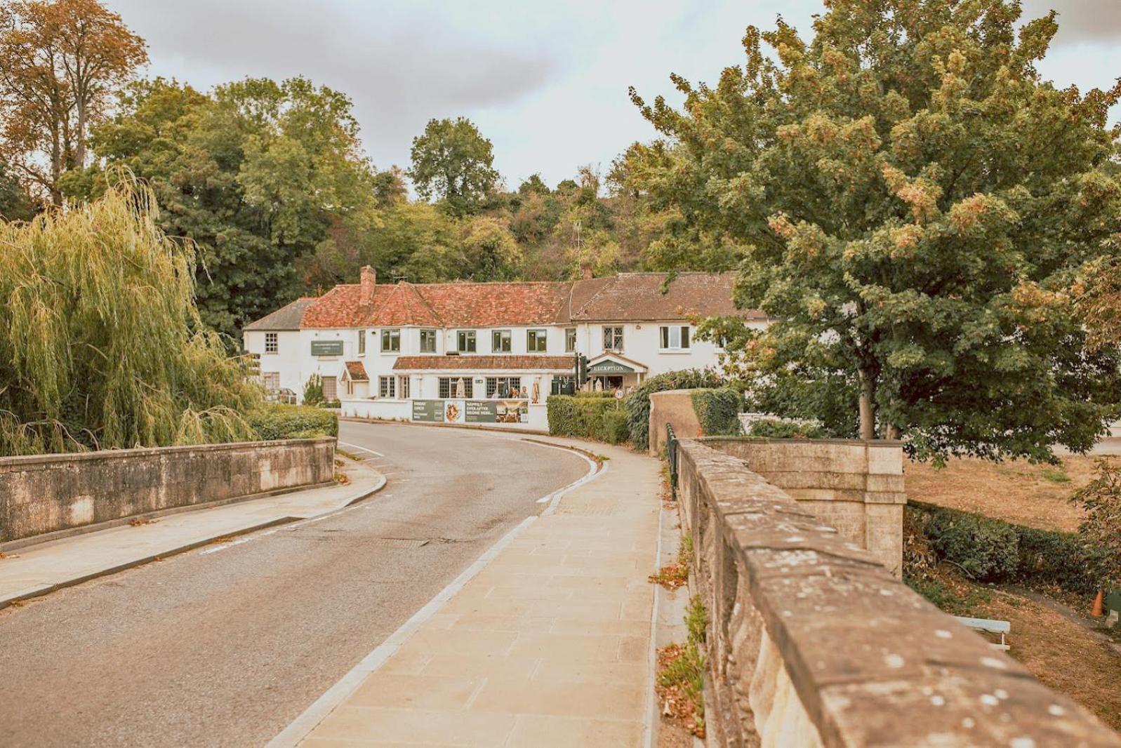 Shillingford Bridge Hotel Wallingford Exterior foto